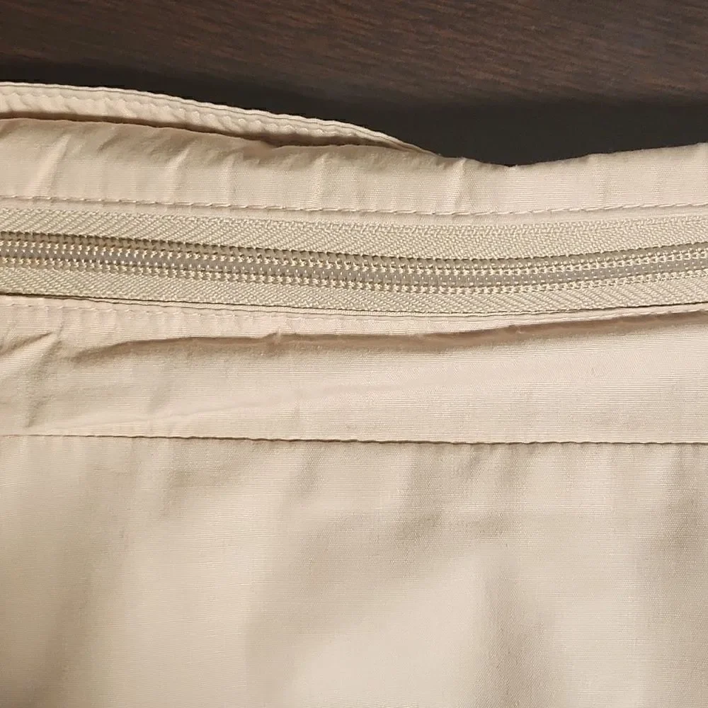 Chance Encounter mid length rain jacket - Picture 6 of 8